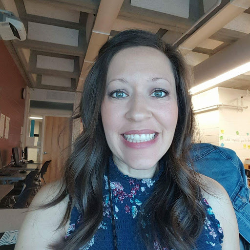 Andrea Curtis Photo 13