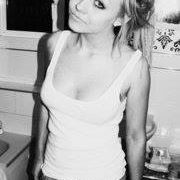 Candice Austin Photo 33