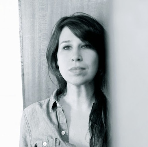 Emily Johnson Photo 25