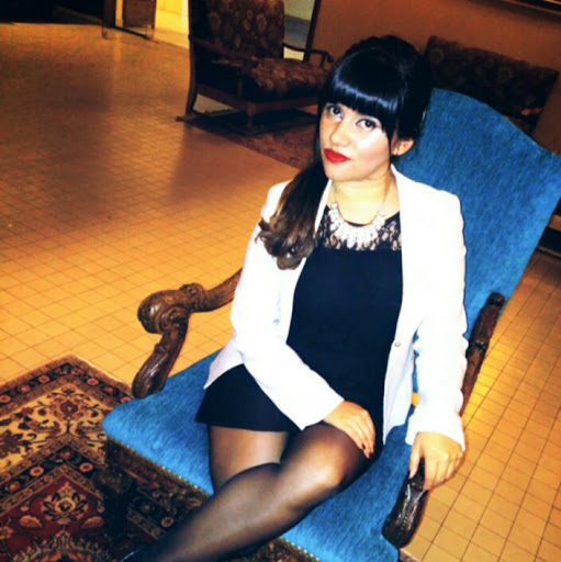 Debbie Ortiz Photo 39