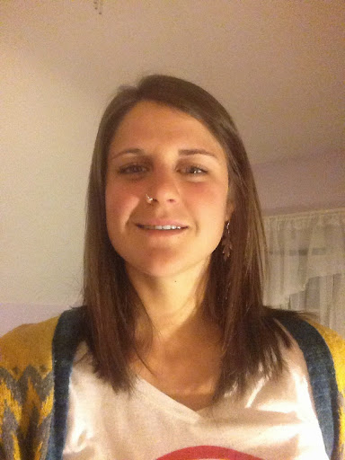 Angela Sears Photo 7