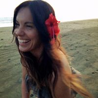 Shelley Matthews Photo 36