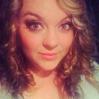 Emily Hebert Photo 17