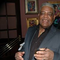 Robert Isom Photo 11