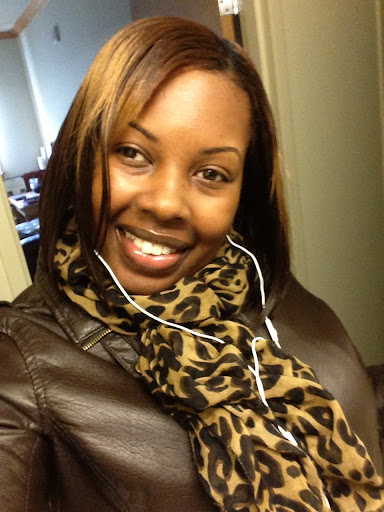 Sheena Collins Photo 5