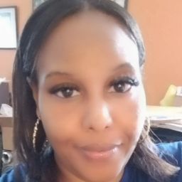 Christina Raines Photo 10