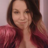 Samantha Bennett Photo 16