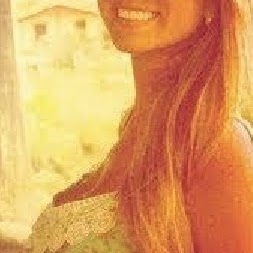 Paula Wolf Photo 27