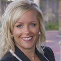 Traci Harding Photo 6