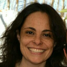 Patricia Abraham Photo 38