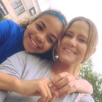 Stephanie Lindsay Photo 18