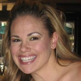 Jennifer Willoughby Photo 17