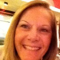 Elaine Ellis Photo 3
