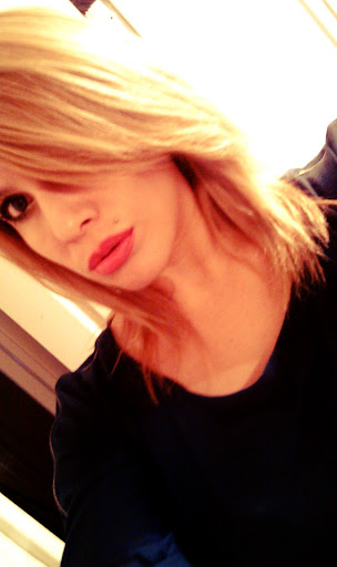 Sandra Ortega Photo 4