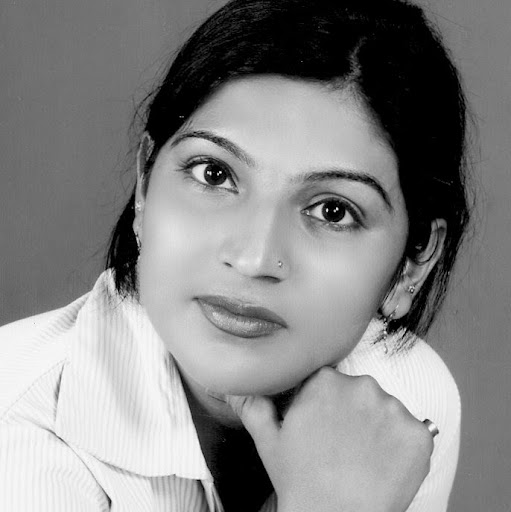 Nupur Banerjee Photo 17