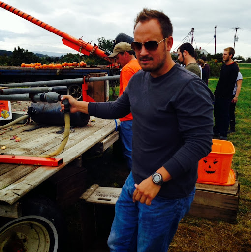 Jeremy Weaver Photo 24