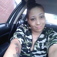 Stephanie Thomas Photo 25