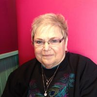 Dolores Smith Photo 37