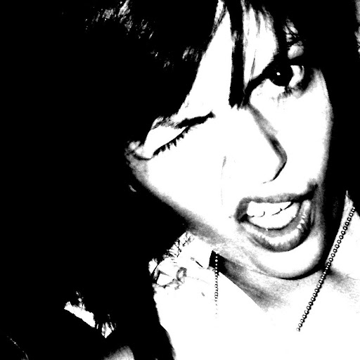 Debbie Richards Photo 10