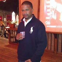 Dennis Rogers Photo 16