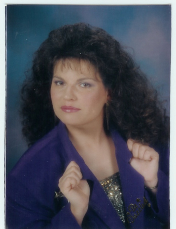 Kimberly Barnes Photo 28