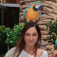 Amie Williams Photo 8