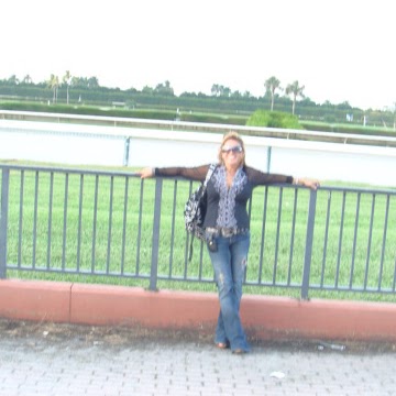 Linda Blackburn Photo 36