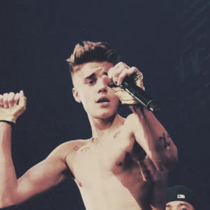 Denise Luna Photo 42