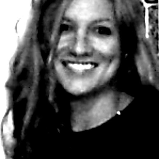 Sandra Woods Photo 13