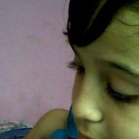 Julia Deleon Photo 10