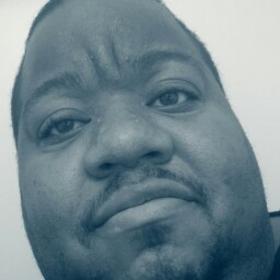 Derrick Washington Photo 16