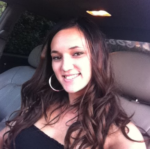 Victoria Erickson Photo 27