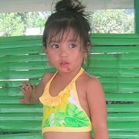 Diane Reyes Photo 14