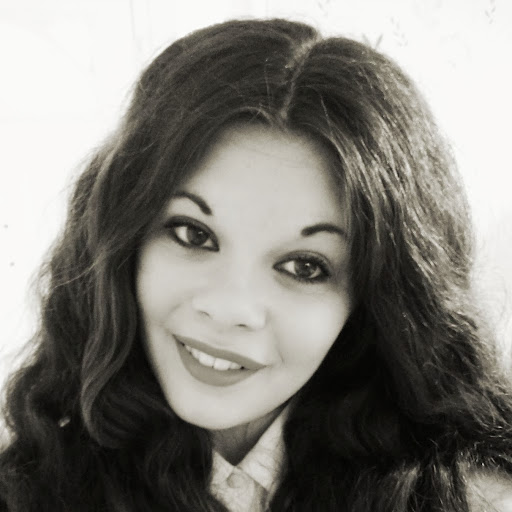 Beth Reynolds Photo 11