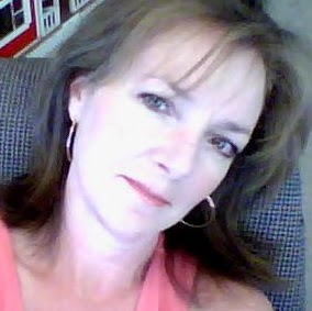 Julie Bailey Photo 36