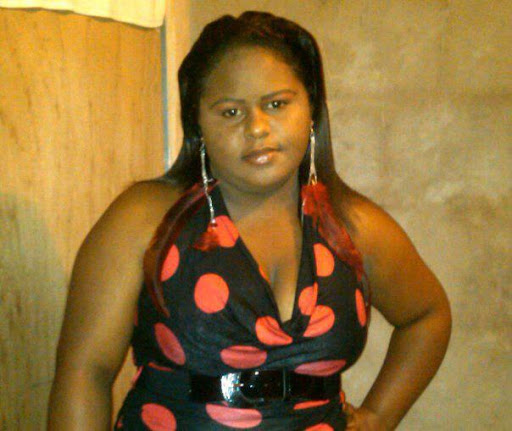 Paula Abdool Photo 4