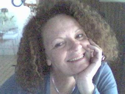 Elaine Burke Photo 10