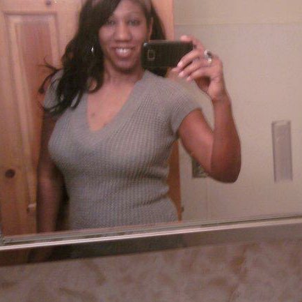 Cecilia Long Photo 16