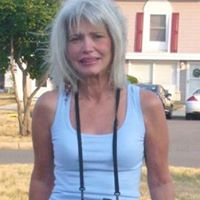 Christine Longo Photo 27