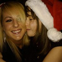 Sara Kinsella Photo 11