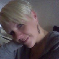 Michelle Dickerson Photo 7