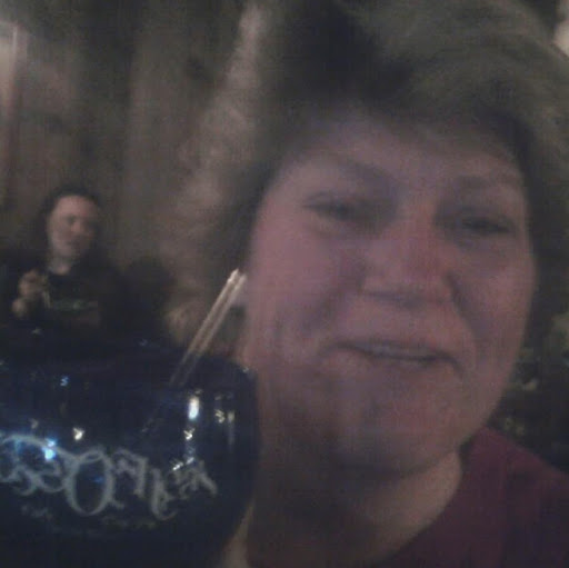 Elizabeth Scroggs Photo 12