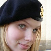 Sara Mathias Photo 10