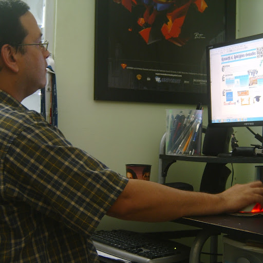 Kenneth Rodriguez Photo 11