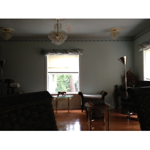 Elliott Parker Photo 17