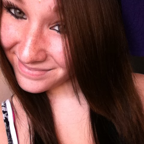 Emily Johansen Photo 2