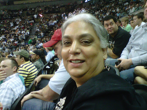 Nelda Flores Photo 17