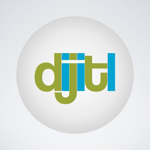 Darren Taylor Photo 37