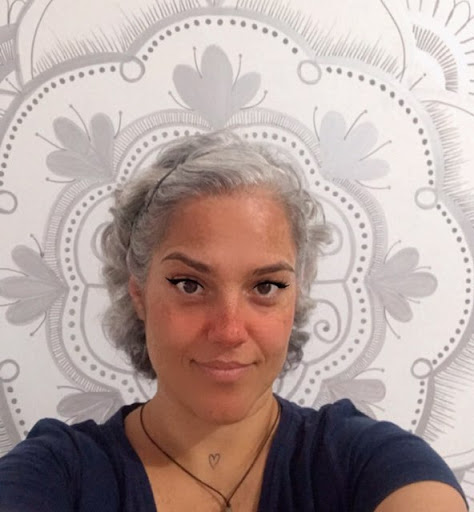 Priscilla Medeiros Photo 19