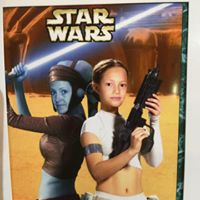 Julianne Paul Photo 20